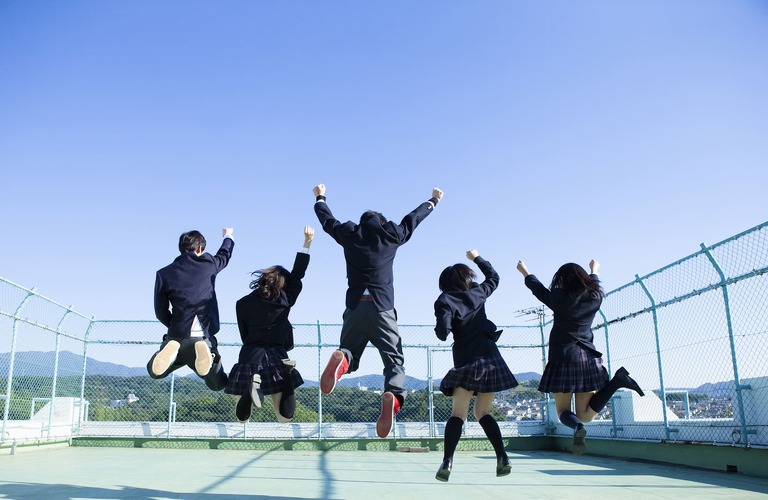お得な学割を利用してツルスベ肌を手に入れませんか | 沖縄市の脱毛なら仕事帰りにも通えるSalon VIAS